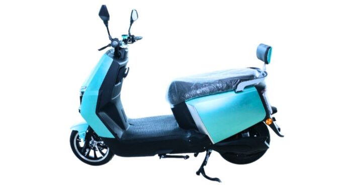Unique Alpha M-5 | Unique Electric Scooters | AutoPower